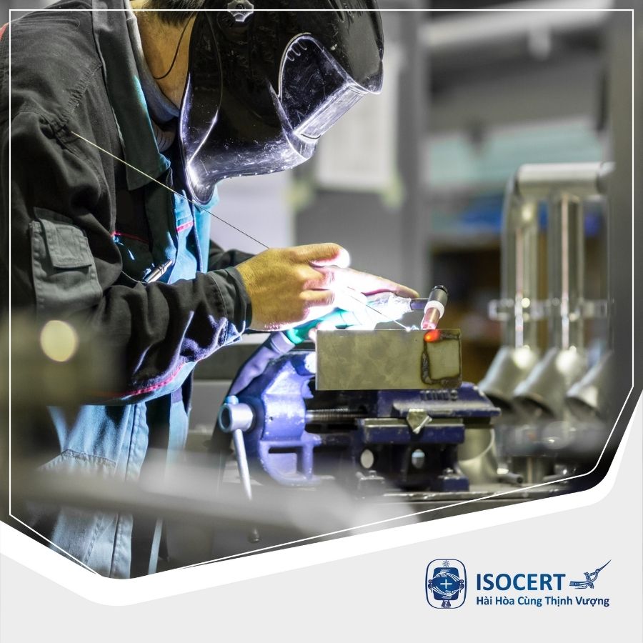 ISO 45001:2018 - Dịch vụ cấp Chứng nhận Hệ thống Quản lý An toàn và Sức khỏe Nghề nghiệp ngành Dệt may-Da giày